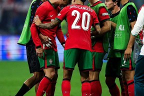 金年会体育-包含欧洲强队对战角逐连连，胜负难分的词条