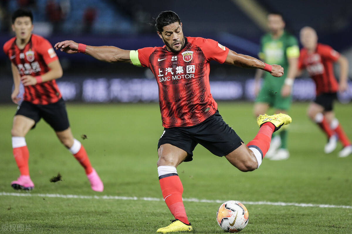 包含李提供助攻,广州恒大轻松战胜对手的词条 包含李提供助攻,广州恒大轻松战胜对手的词条